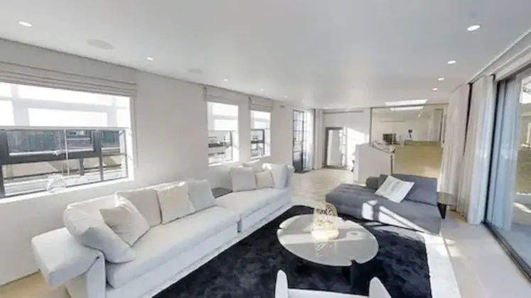 Luxury Royalty Mews