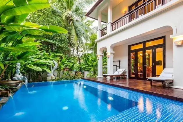 Luxury Villas Beach Danang - Havuz