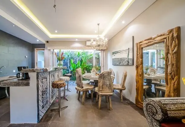 Luxury Villas Merci Resort 3 Bedrooms Seminyak 1 - Yerinde Yemek