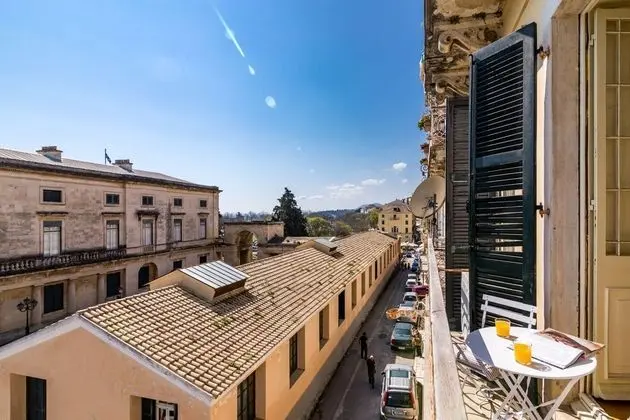 Luxury Seaview Apartment in Corfu Town by CorfuEscapes