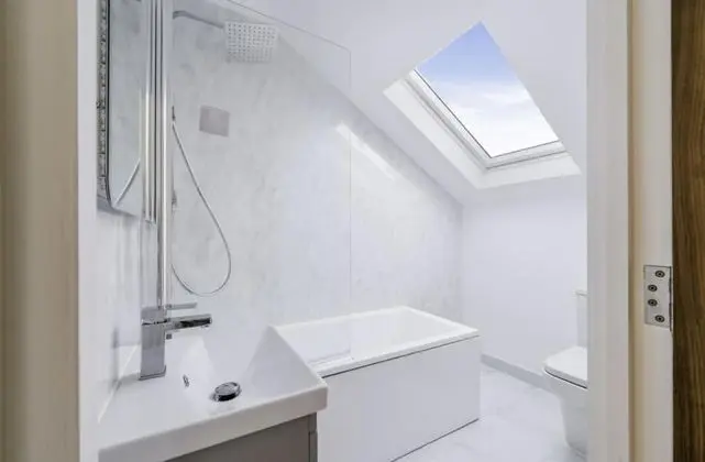 Luxury Self-contained 2-bedroom Duplex Apartment - İç Mekan