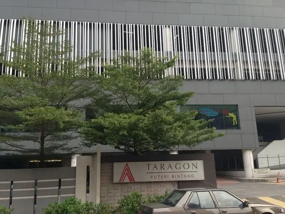 Luxury Service Suite At Taragon KL