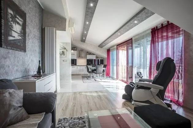 Luxury Spacious apt Near Znjan Beach w. sea View - Öne Çıkan Resim