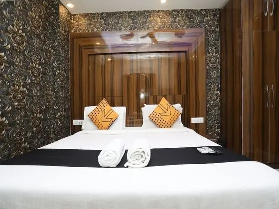 Hotel Luxury Stay - Öne Çıkan Resim