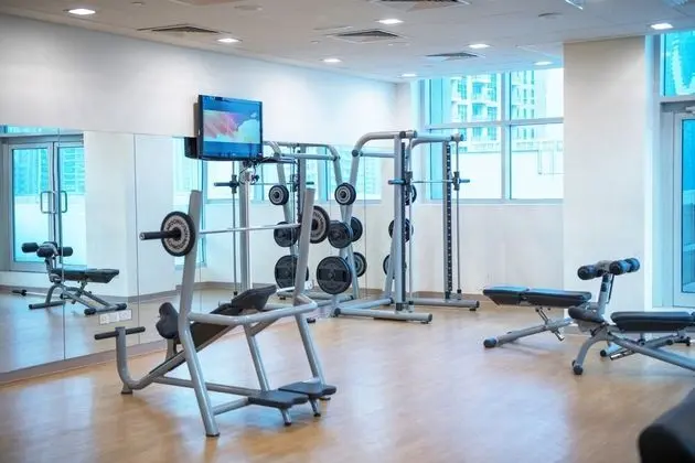 Luxury Staycation - Lofts East - Fitness