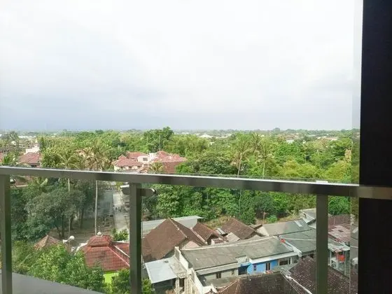 Luxury Studio At Patraland Amarta Apartment