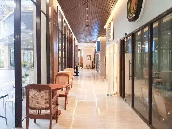 Luxury Studio At Patraland Amarta Apartment - Lobi