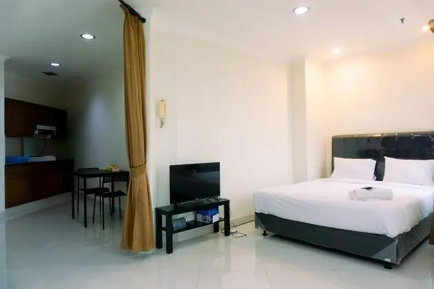 Luxury Studio At Semanggi Apartment