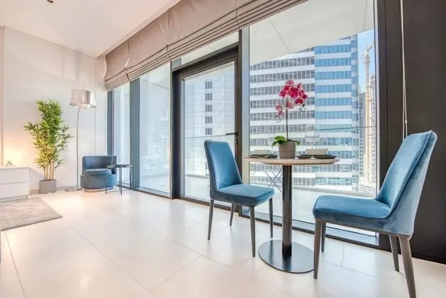 Luxury Studio w Burj Khalifa Vw in Business Bay - Oda