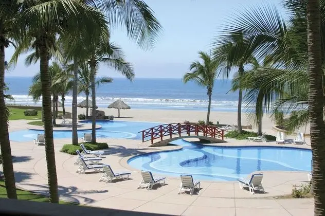 Luxury Suites By Estrella del Mar - Havuz