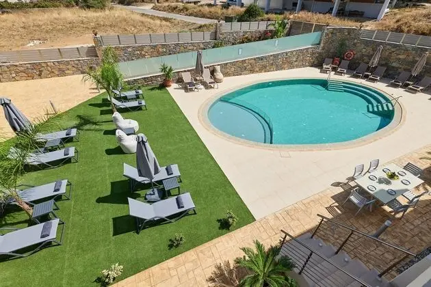 Luxury Suites in Stavromenos - Dış Mekan