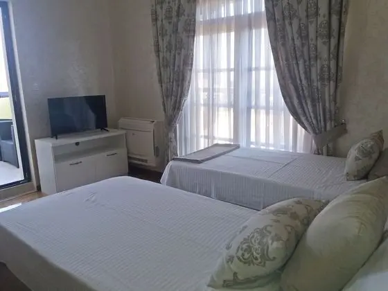 Luxury Villa with swimming pool Panorama - Oda