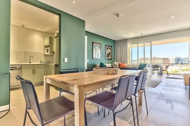 Luxury Three Bedroom Apartment - Fully Furnished and Equipped - İç Mekan