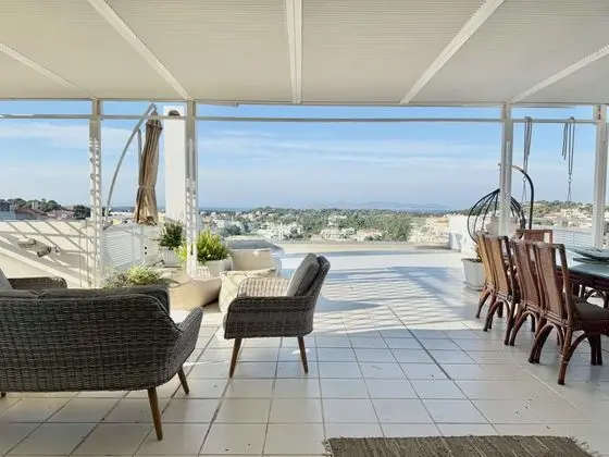 Luxury Veranda Lounge Penthouse Vouliagmeni - Öne Çıkan Resim