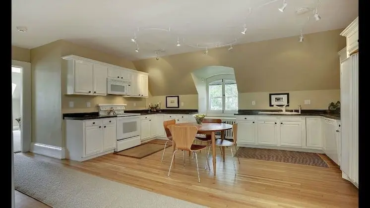Luxury Whittier Mansion-3rd Floor Suite - Mutfak