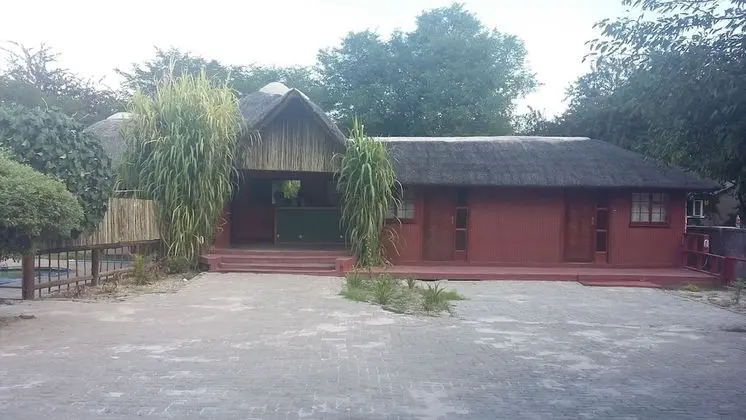Luxury Wild Inn