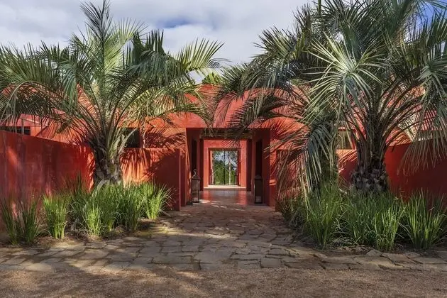 LUZ Culinary Wine Lodge
