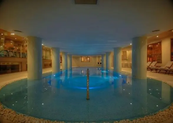 LVZZ Hotel - Boutique Class - Havuz