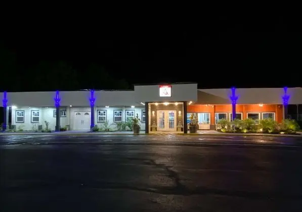 LX Hotel Powered by ACW Circle - Dış Mekan