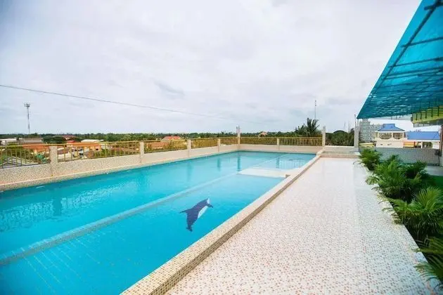 Ly Meng Hotel - Havuz