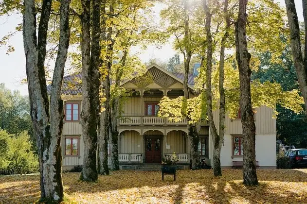Lydde Gård - 1