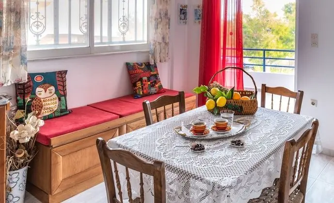Lykoporia Beach Apartments - Oda