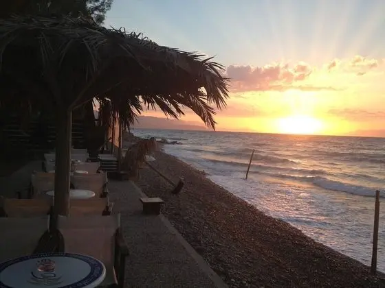 Lykoporia Beach Apartments - Plaj