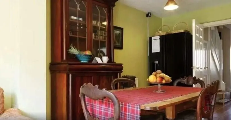 Lynbrook Guests House - Yerinde Yemek