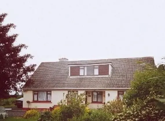 Lynch's Farmhouse - 1