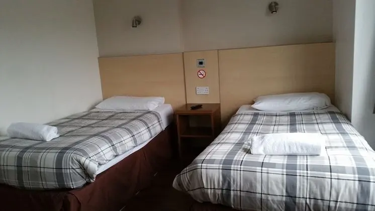 Lynden Court Hotel - Hostel - Oda