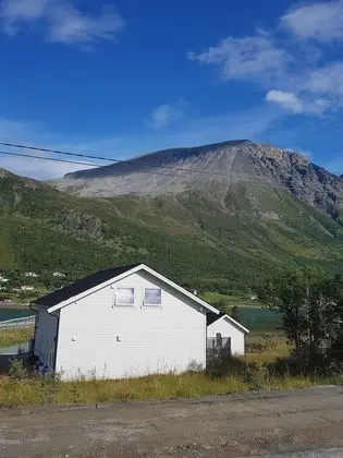 Lyngsalpan Cruise Lodge