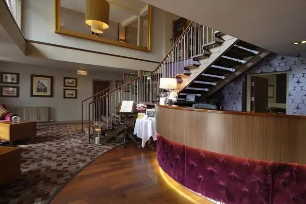 The Lynnhurst Hotel - Lobi