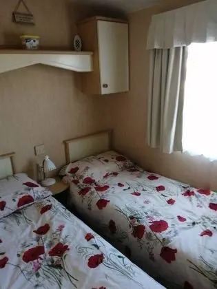 Lyntons 3 Bedroom Caravan at Heacham Beach - Oda