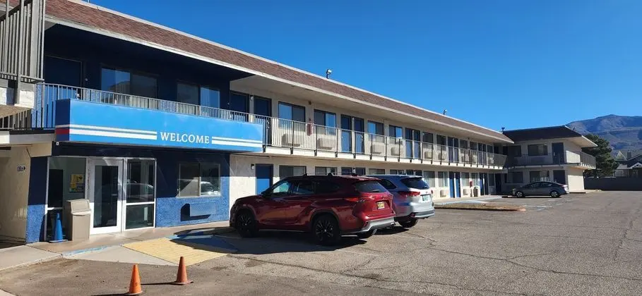 Motel 6 Alamogordo - Dış Mekan