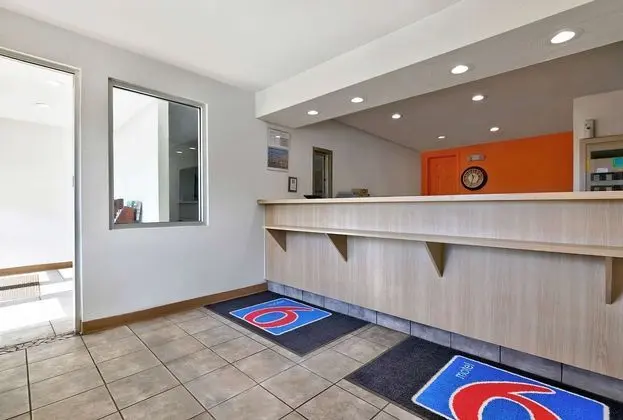 Motel 6 Alamogordo - Lobi