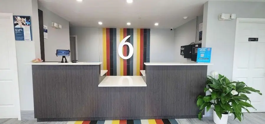 Motel 6 Aransas Pass, Tx - Lobi
