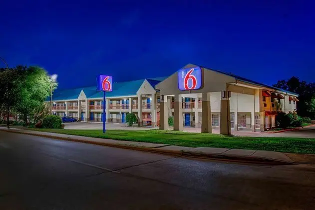 Motel 6 Arlington TX - Öne Çıkan Resim