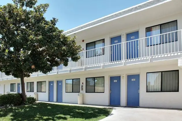 MOTEL 6 ATASCADERO