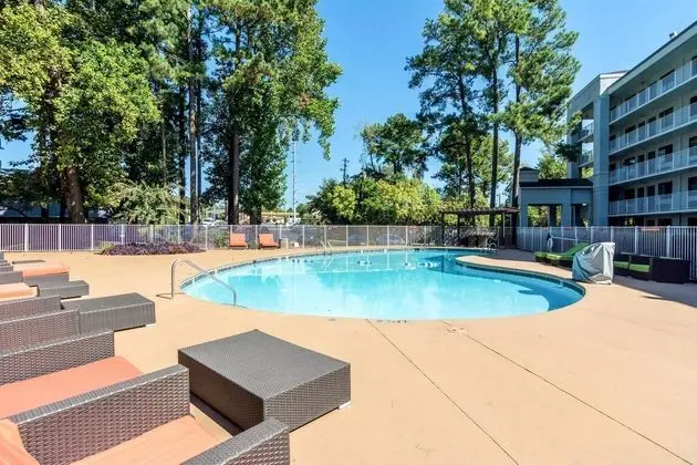 Motel 6 Atlanta Marietta - Havuz
