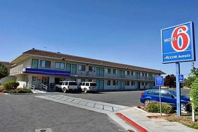 Motel 6 Bakersfield Airport