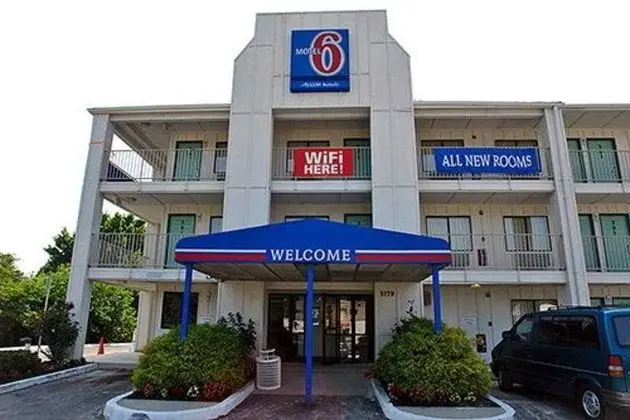 Motel 6 Baltimore BWI