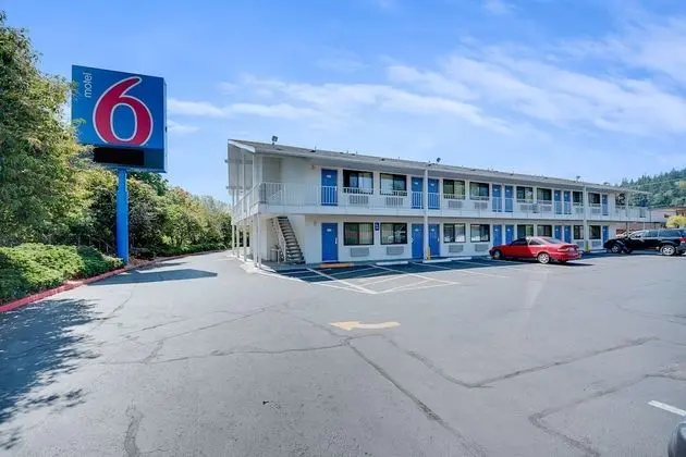 Motel 6 Bellingham, WA