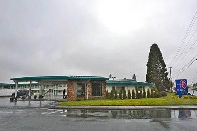 Motel 6 Bend