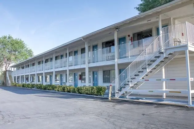 Motel 6 Bishop, CA - Dış Mekan