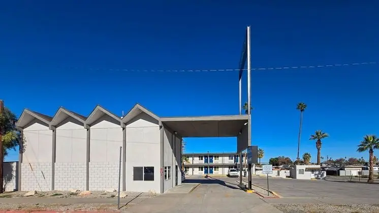 Motel 6 Blythe, CA - South - Dış Mekan