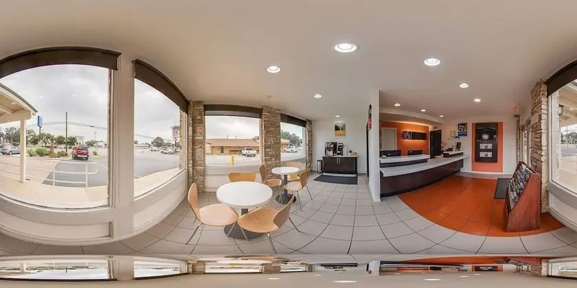 Motel 6 Boerne, TX - Lobi