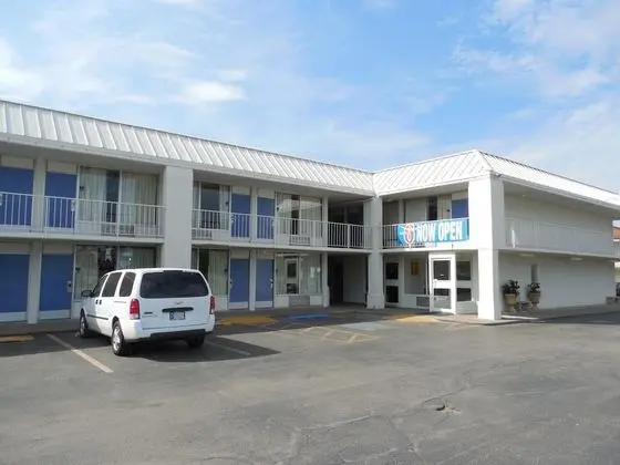 Motel 6 Bricktown
