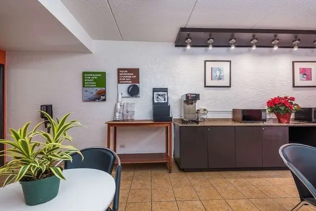 Motel 6 Bridgeview, IL - Lobi