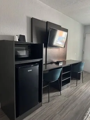 Motel 6 Brookhaven, MS - Mutfak