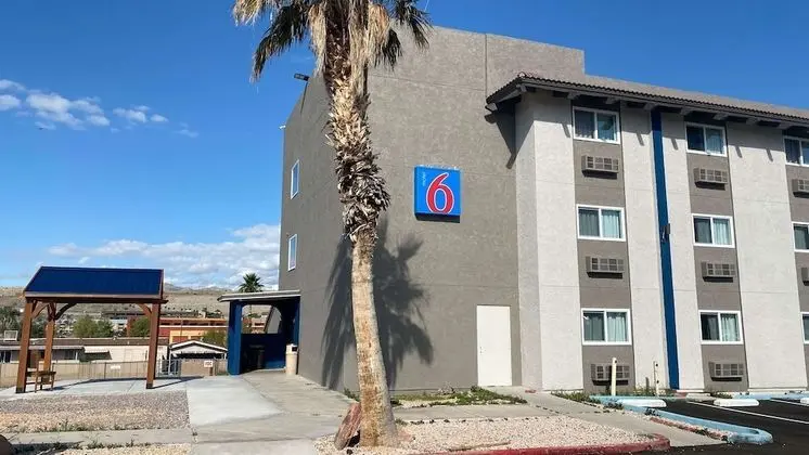 Motel 6 Bullhead City, AZ